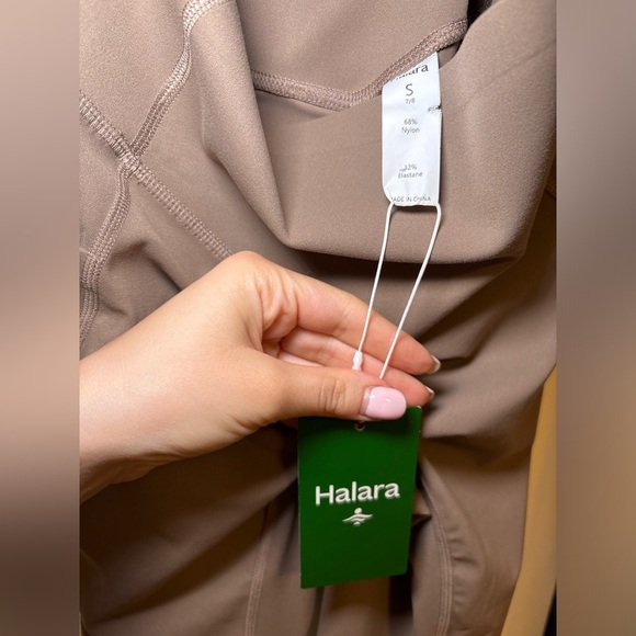 HALARA - Casual Supportive Athletic Chocolate Brown Leggings in Size S - Picture 5 of 7